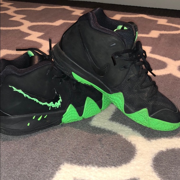 kyrie 4 halloween boys